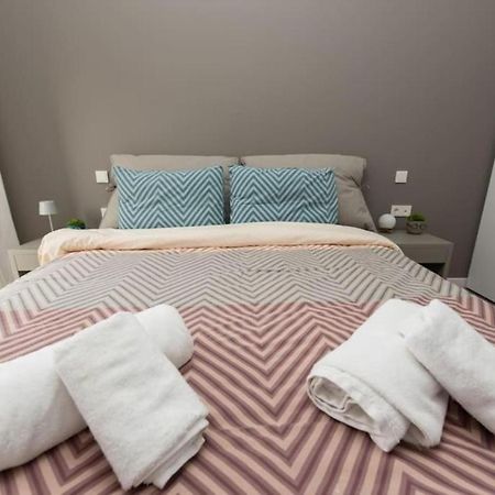 Brand-New Flat With A City View Atena Exterior foto